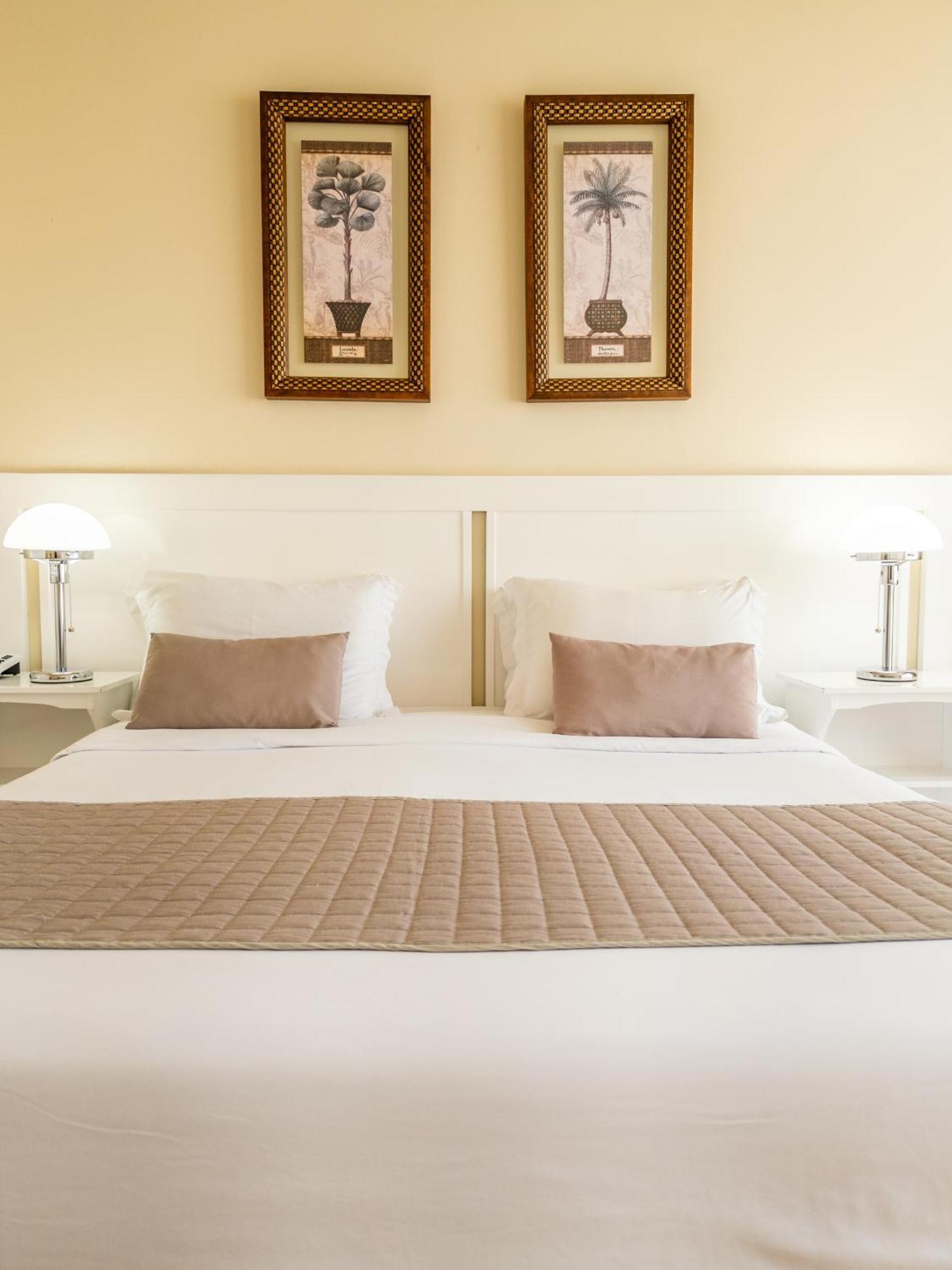 Radio Hotel Resort & Convention Serra Negra  Buitenkant foto